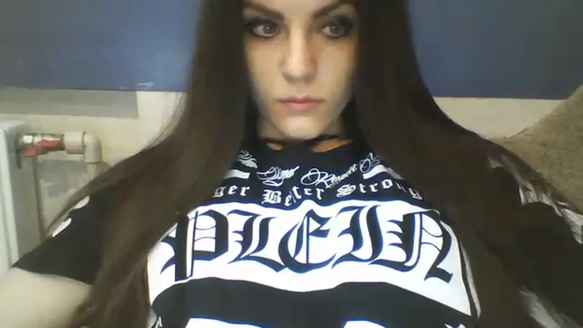 Gallery image thumbnail from RachelGreen88's myfreecams stream on, 12/29/2022, 13:23 image 17 of 20