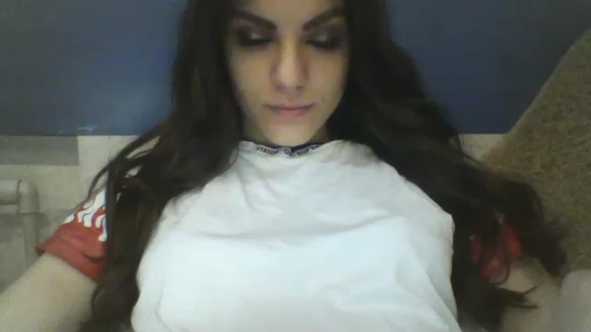 Gallery image thumbnail from RachelGreen88's myfreecams stream on, 01/01/2023, 08:45 image 8 of 20