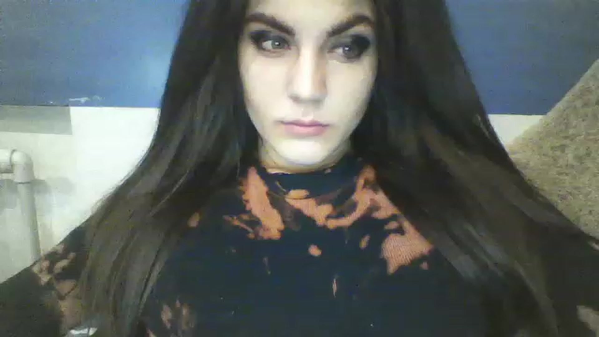 Gallery image thumbnail from RachelGreen88's myfreecams stream on, 03/19/2023, 11:26 image 2 of 20