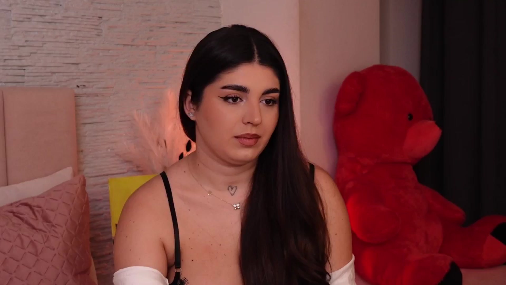 Gallery image thumbnail from RachelS's myfreecams stream on, 01/15/2025, 06:27 image 4 of 20