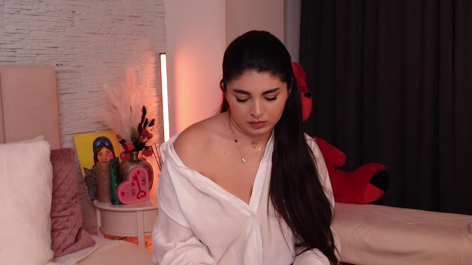 Gallery image thumbnail from RachelS's myfreecams stream on, 01/22/2025, 14:07 image 8 of 20