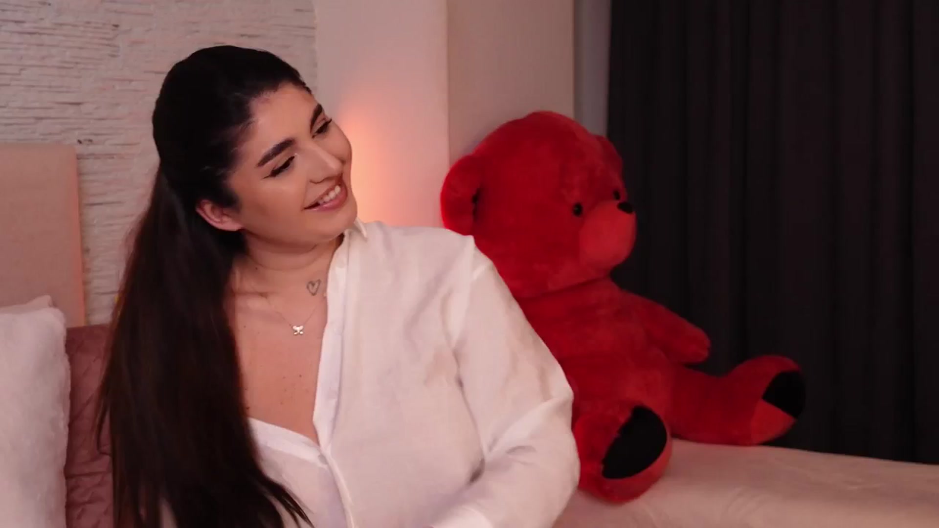 Gallery image thumbnail from RachelS's myfreecams stream on, 01/22/2025, 14:07 image 12 of 20