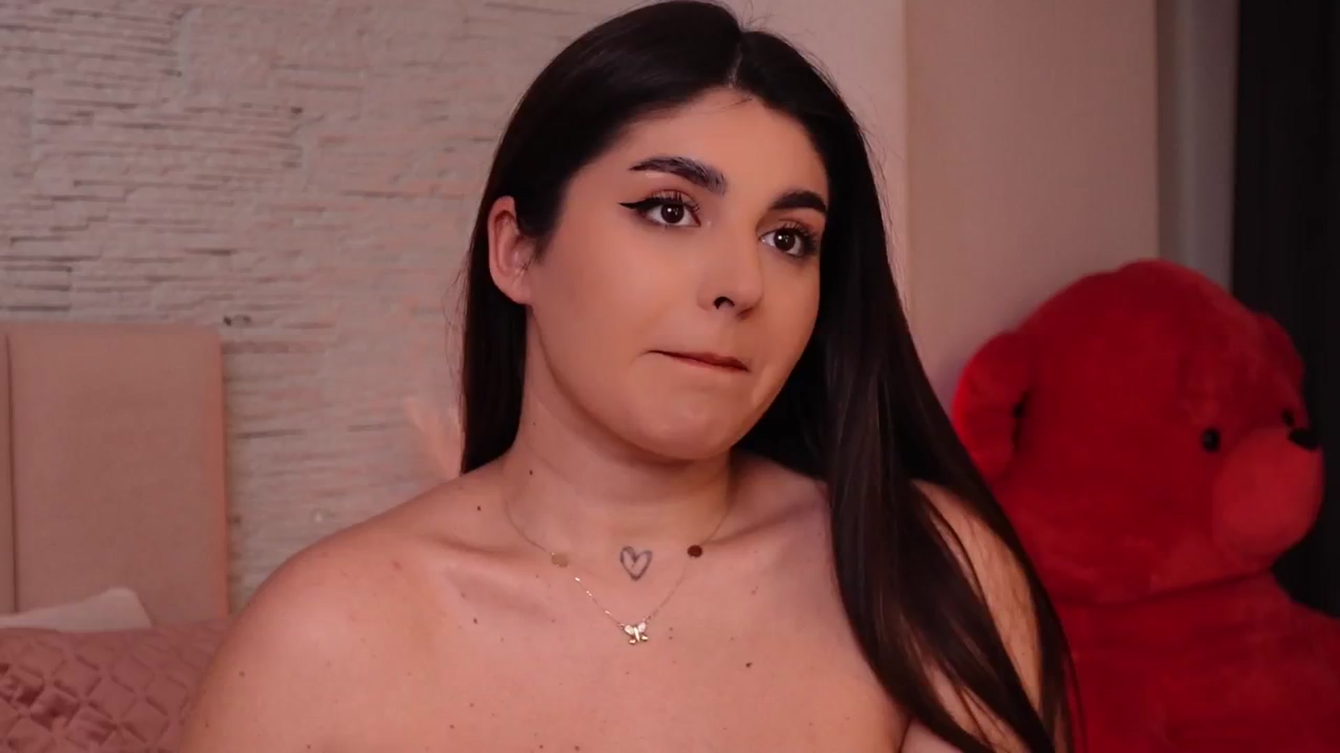 Gallery image thumbnail from RachelS's myfreecams stream on, 01/24/2025, 12:09 image 1 of 20
