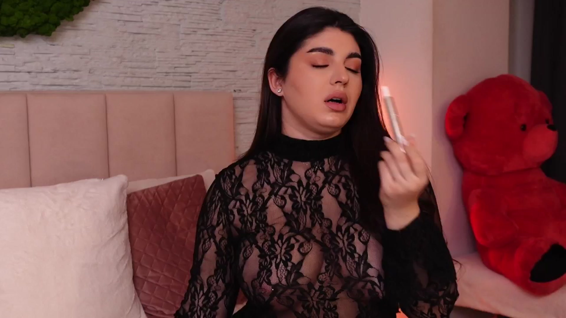 Gallery image thumbnail from RachelS's myfreecams stream on, 01/25/2025, 13:24 image 13 of 20