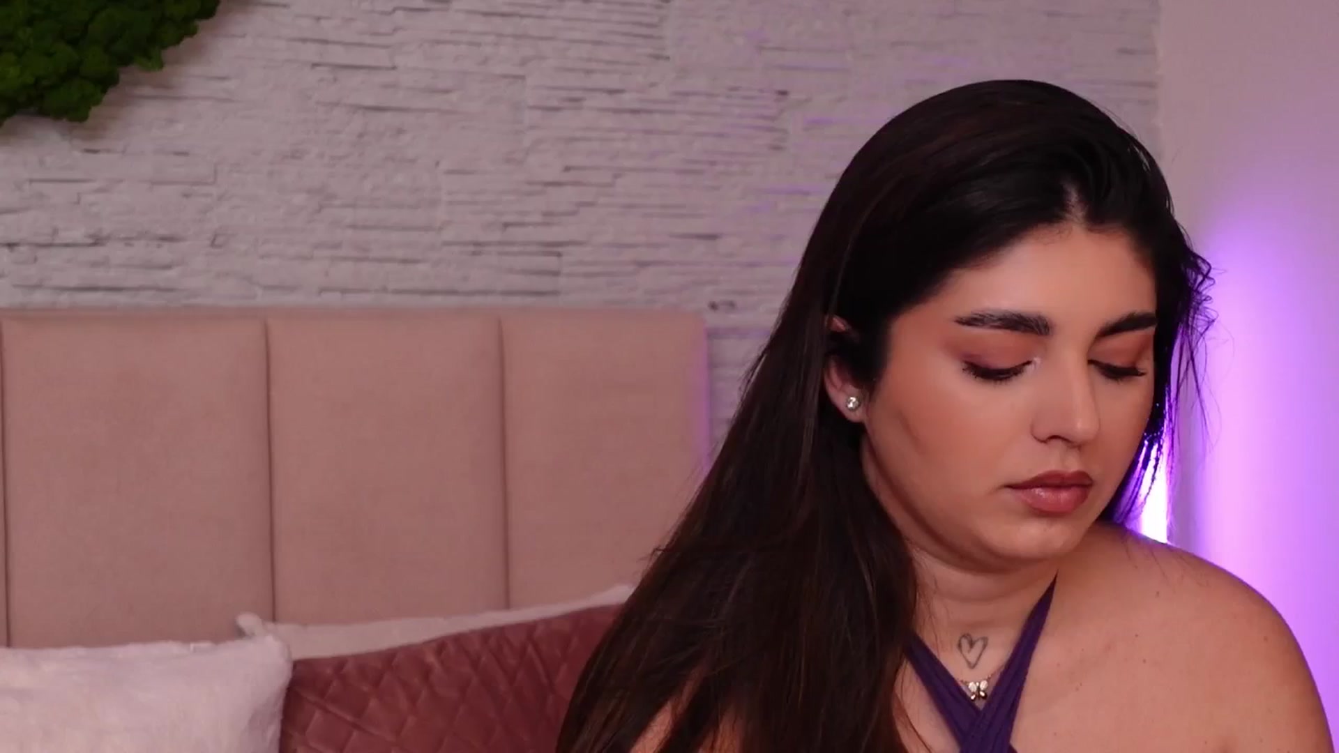 Gallery image thumbnail from RachelS's myfreecams stream on, 01/26/2025, 11:20 image 13 of 20