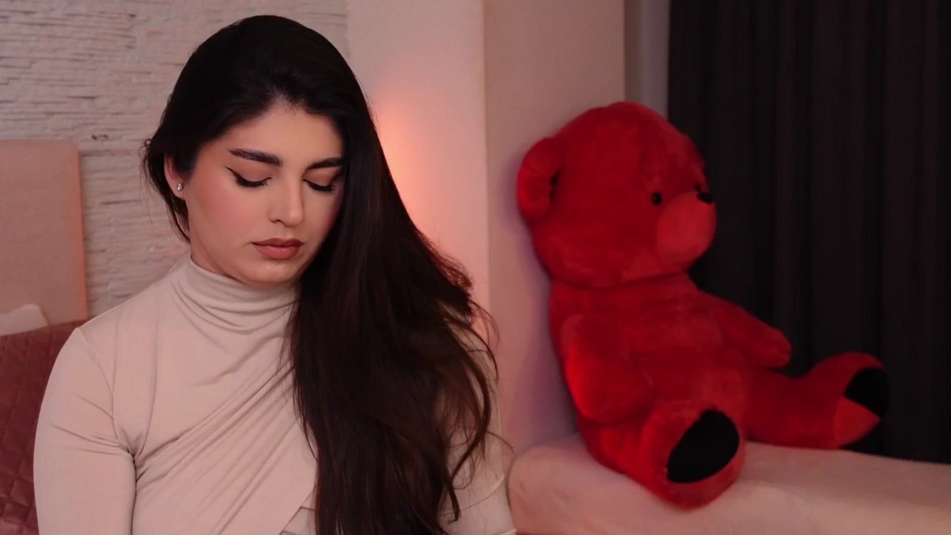 Gallery image thumbnail from RachelS's myfreecams stream on, 01/28/2025, 07:49 image 12 of 20