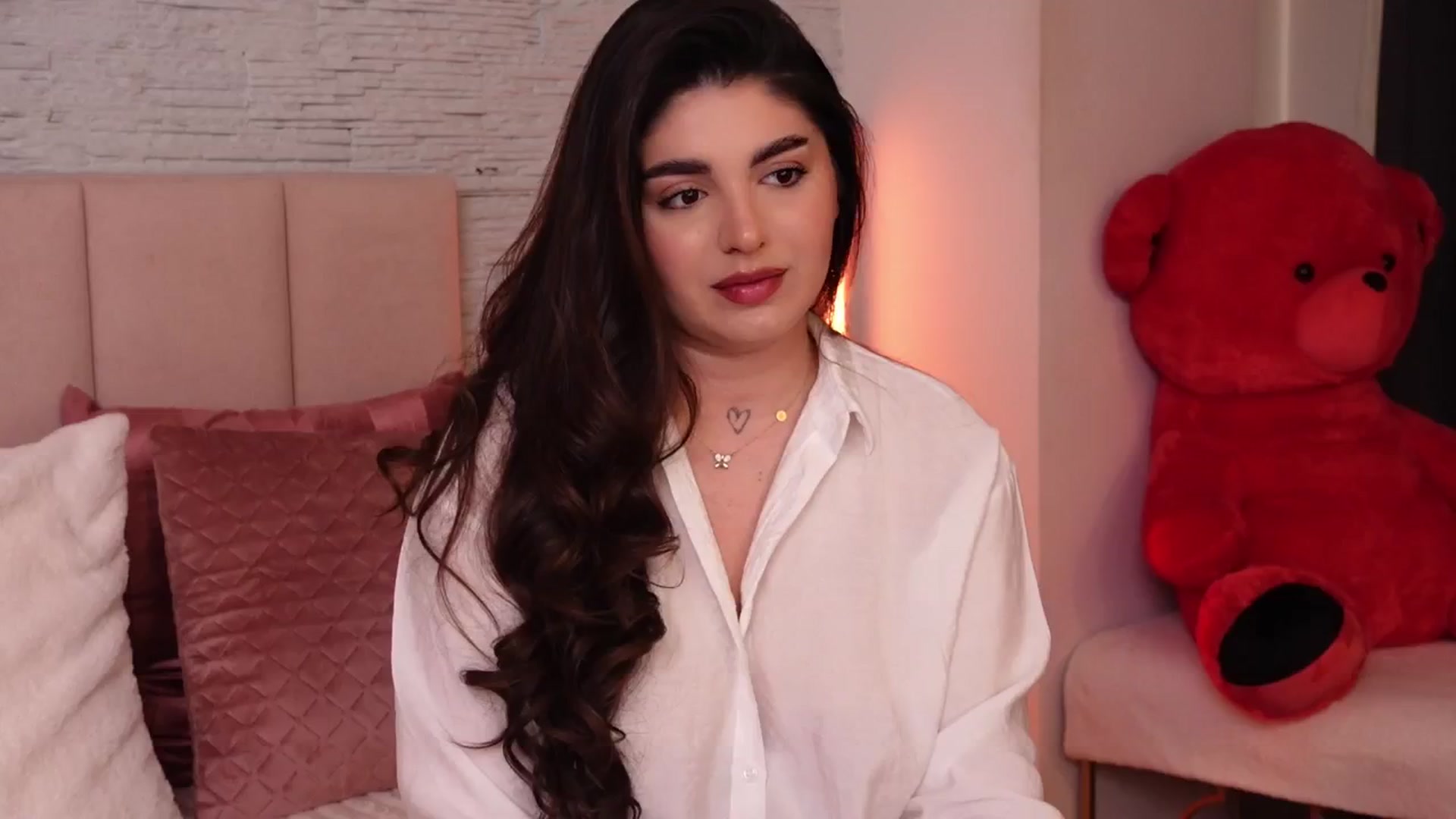 Gallery image thumbnail from RachelS's myfreecams stream on, 01/30/2025, 10:21 image 3 of 20