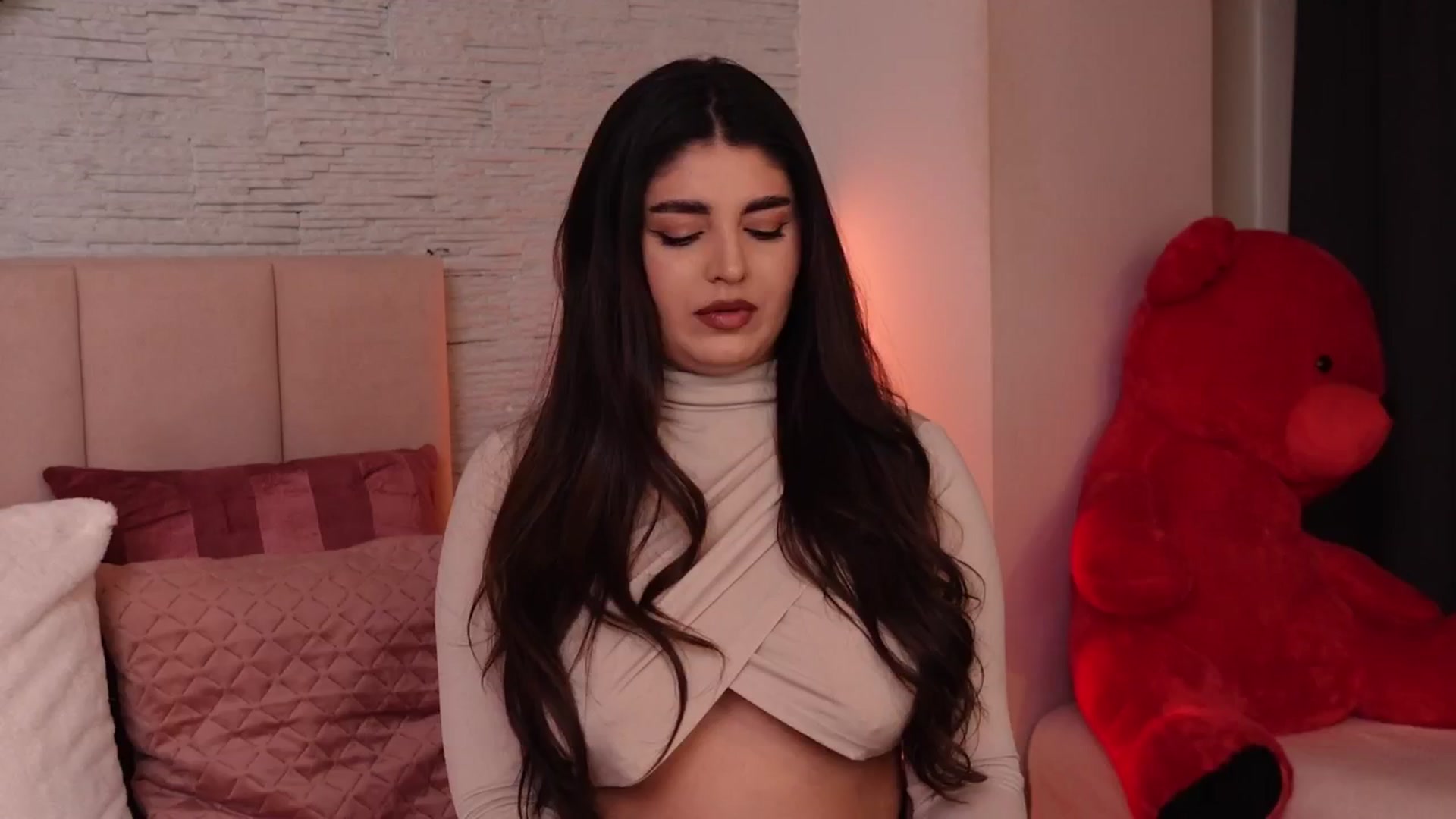 Gallery image thumbnail from RachelS's myfreecams stream on, 02/05/2025, 11:20 image 18 of 20