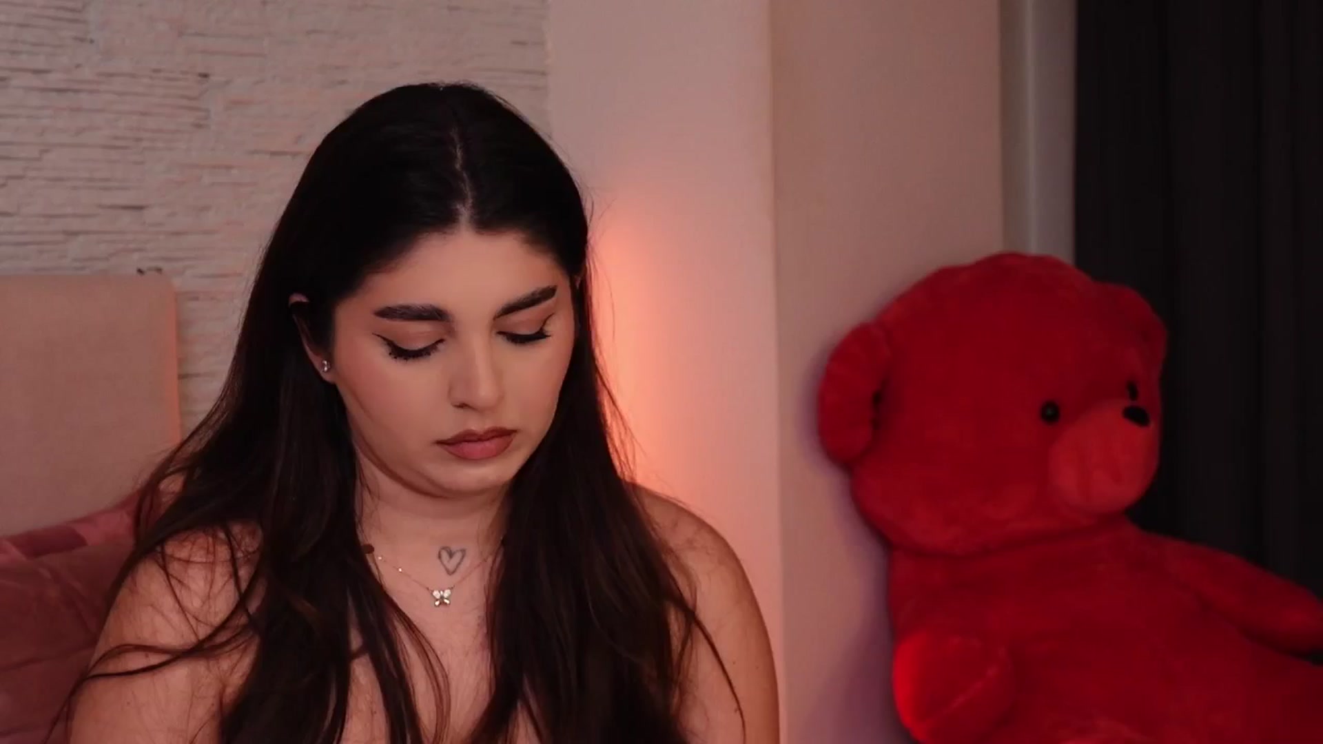 Gallery image thumbnail from RachelS's myfreecams stream on, 02/07/2025, 12:11 image 5 of 20