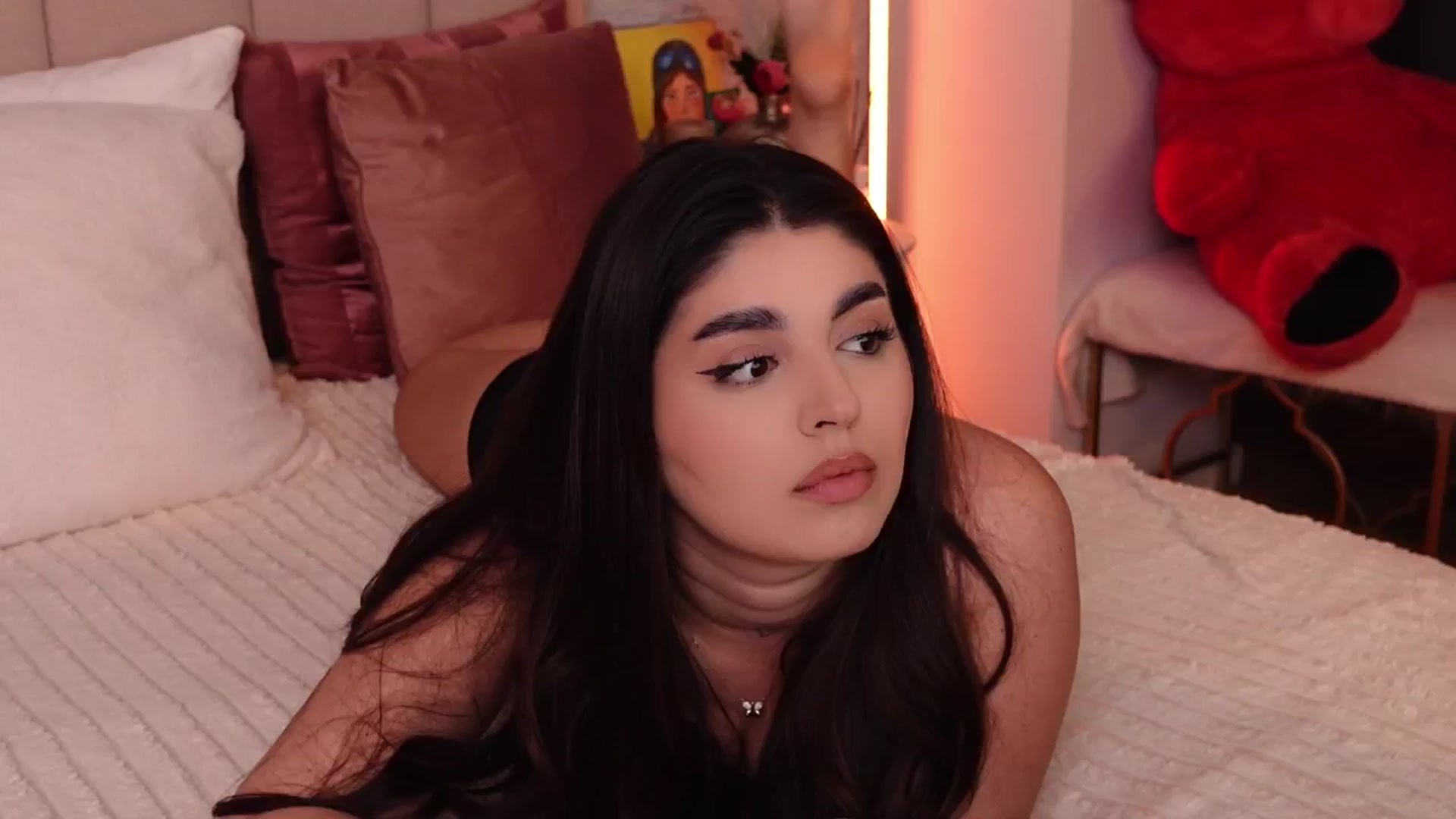Gallery image thumbnail from RachelS's myfreecams stream on, 02/07/2025, 12:11 image 16 of 20