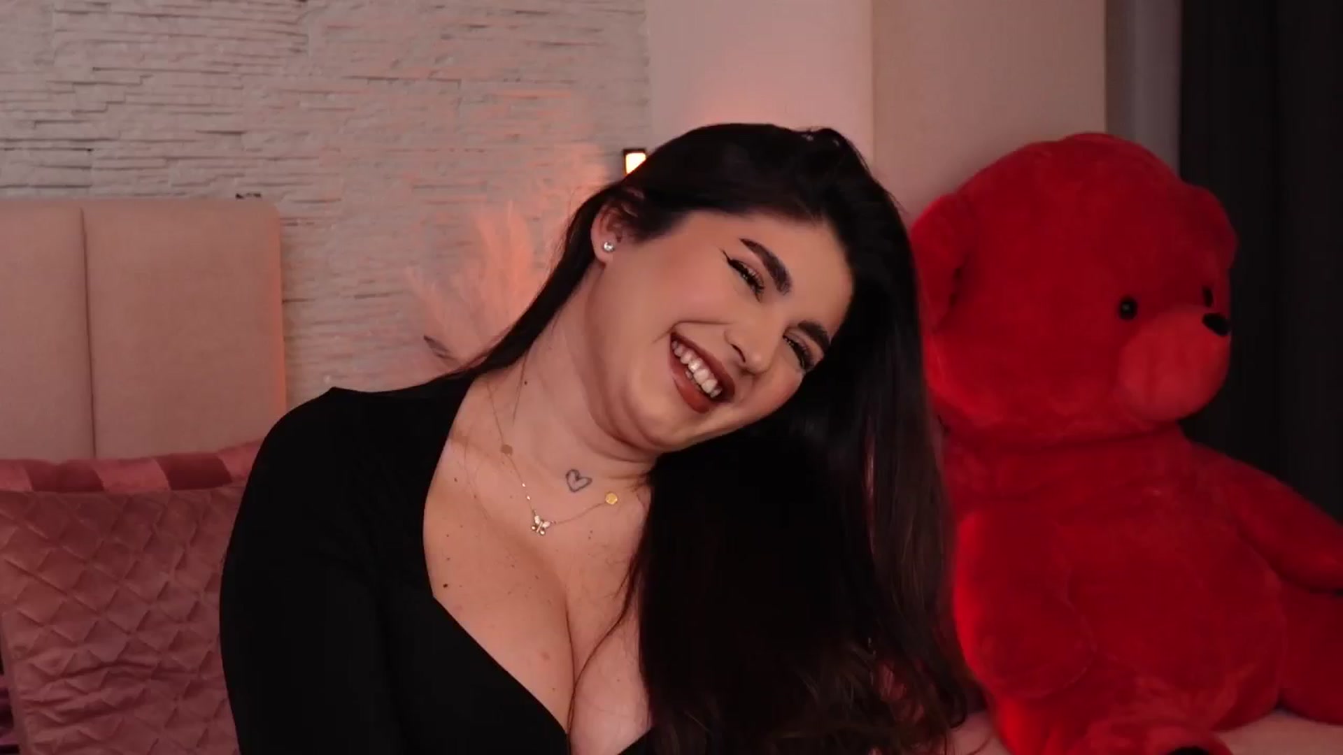 Gallery image thumbnail from RachelS's myfreecams stream on, 02/08/2025, 07:28 image 10 of 20