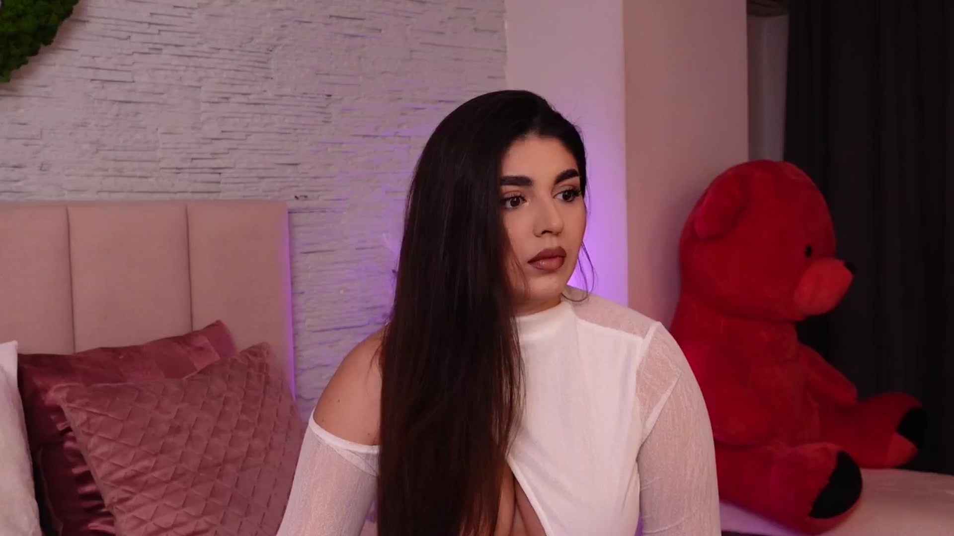 Gallery image thumbnail from RachelS's myfreecams stream on, 02/11/2025, 08:16 image 5 of 20