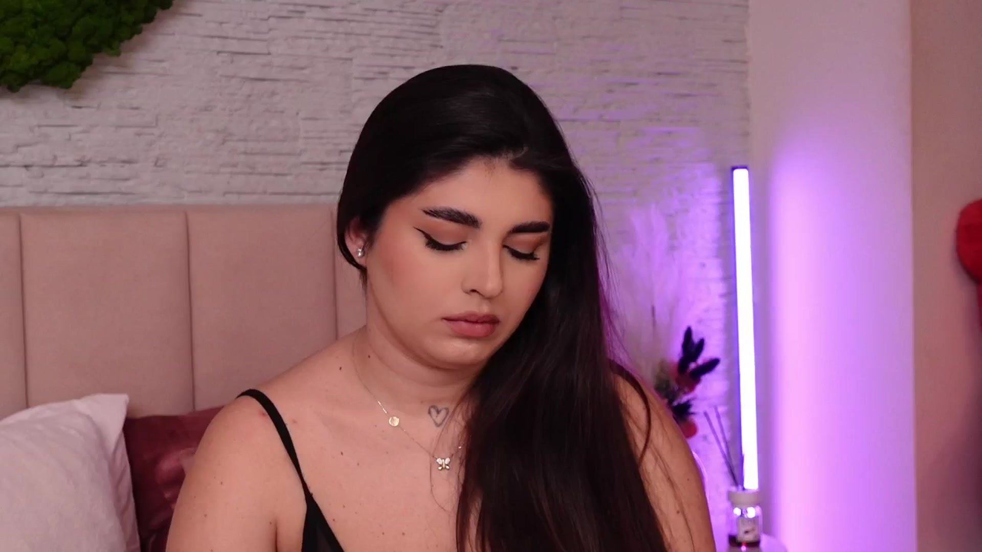 Gallery image thumbnail from RachelS's myfreecams stream on, 02/11/2025, 13:13 image 12 of 20