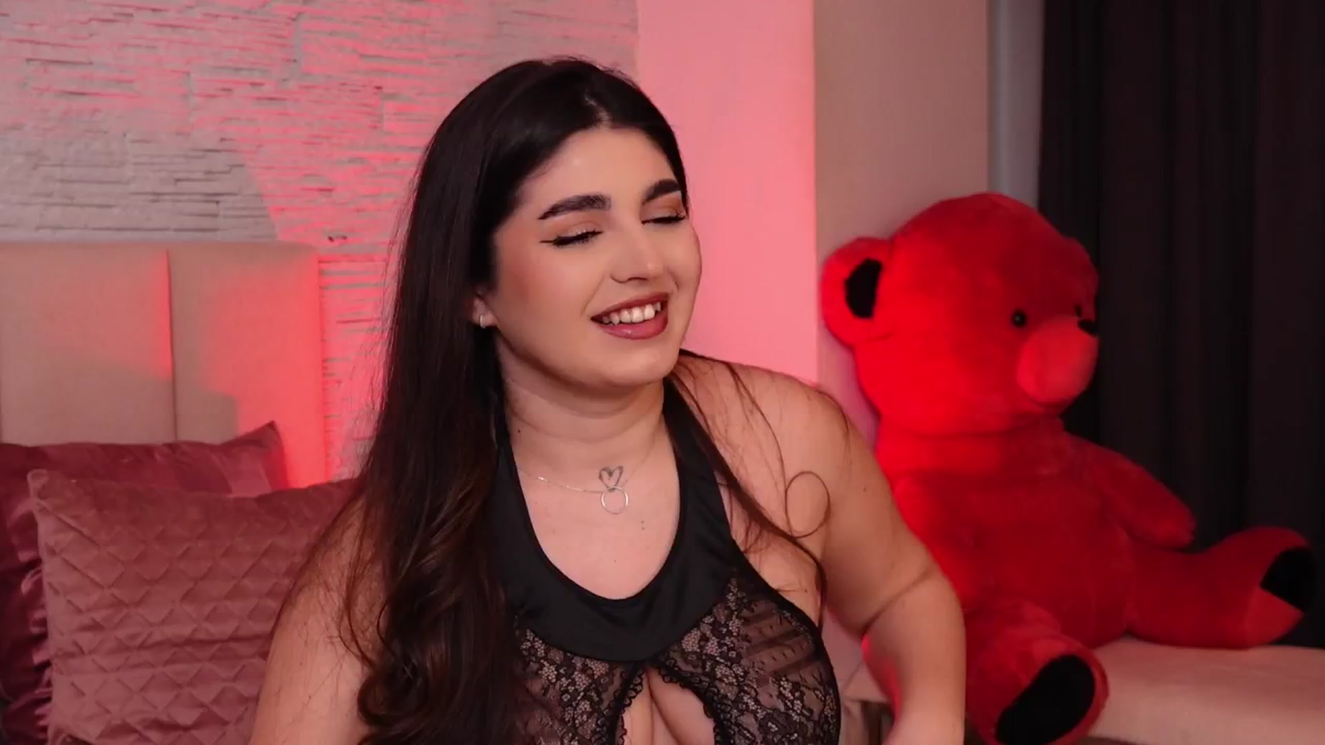 Gallery image thumbnail from RachelS's myfreecams stream on, 02/20/2025, 12:27 image 6 of 20