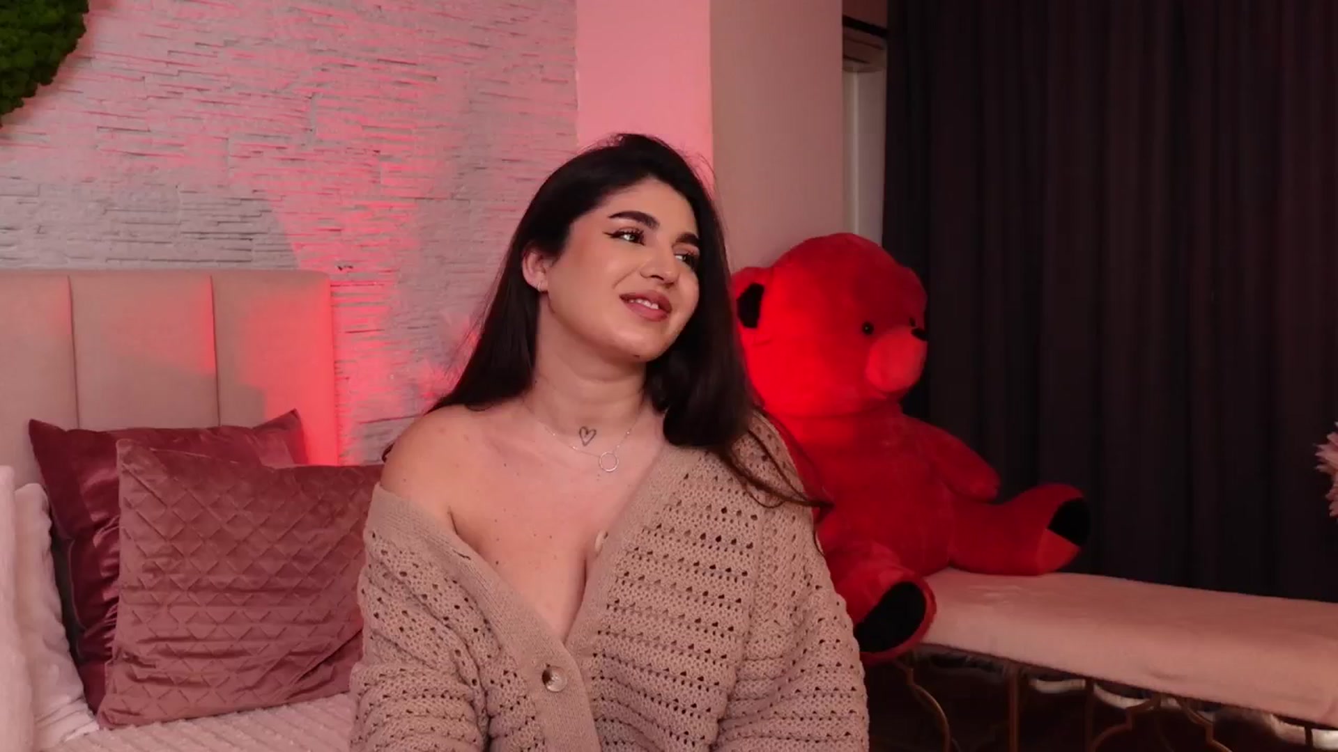 Gallery image thumbnail from RachelS's myfreecams stream on, 02/20/2025, 12:27 image 20 of 20