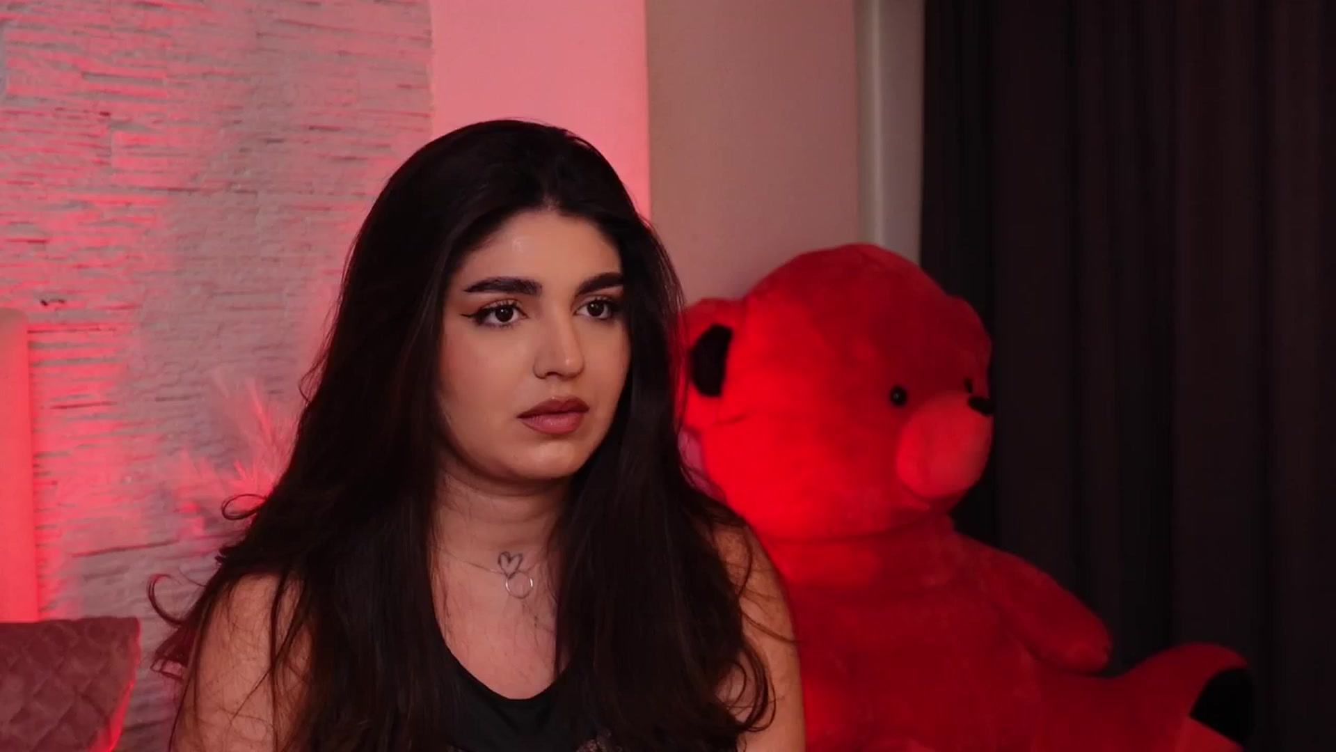 Gallery image thumbnail from RachelS's myfreecams stream on, 02/20/2025, 12:27 image 17 of 20