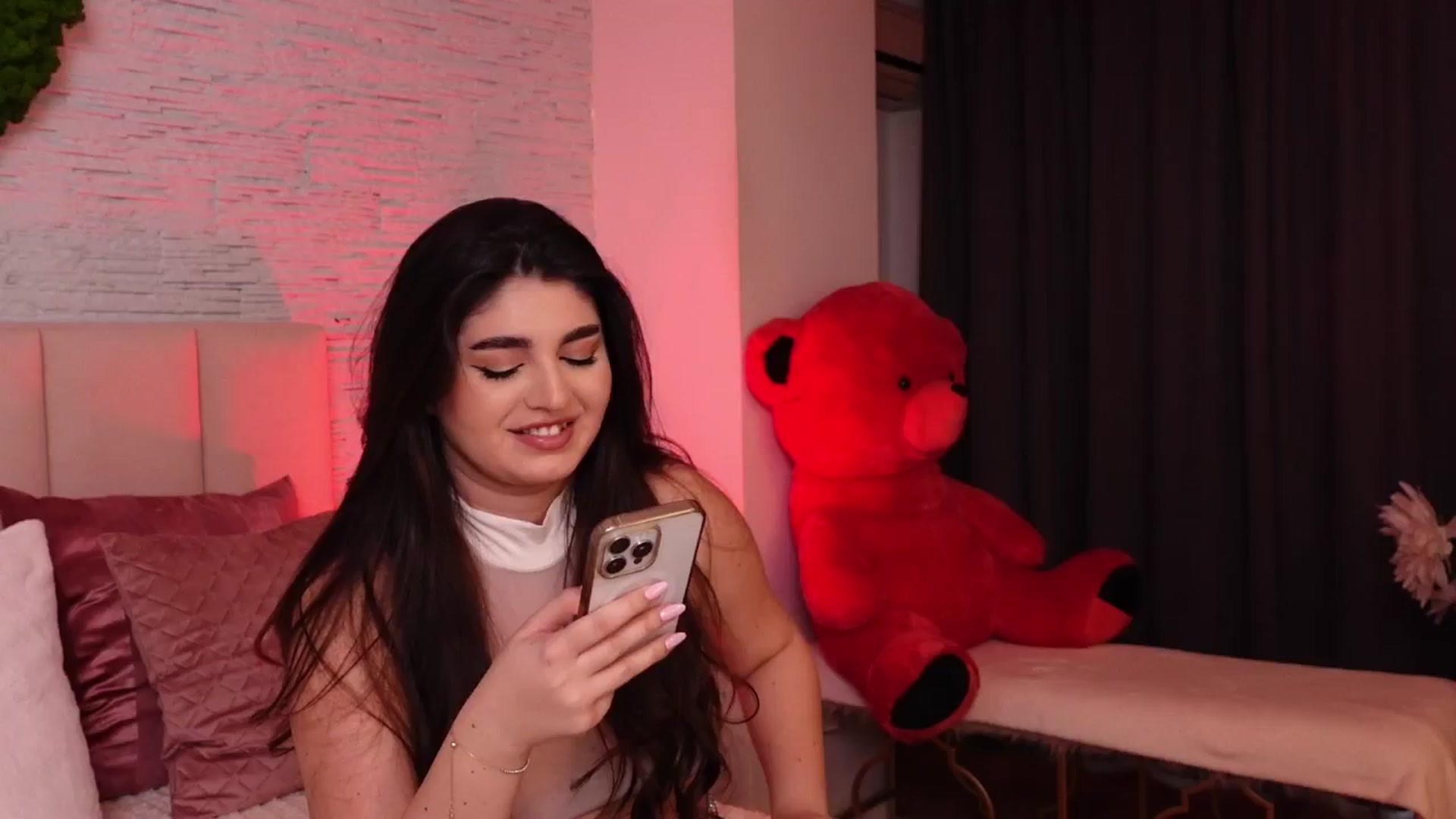 Gallery image thumbnail from RachelS's myfreecams stream on, 02/20/2025, 14:53 image 14 of 20