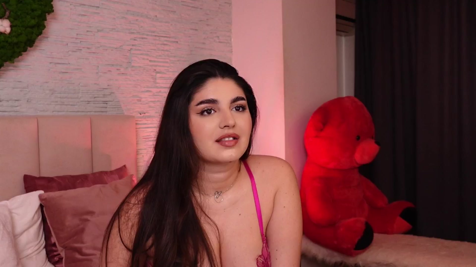 Gallery image thumbnail from RachelS's myfreecams stream on, 02/21/2025, 11:34 image 20 of 20