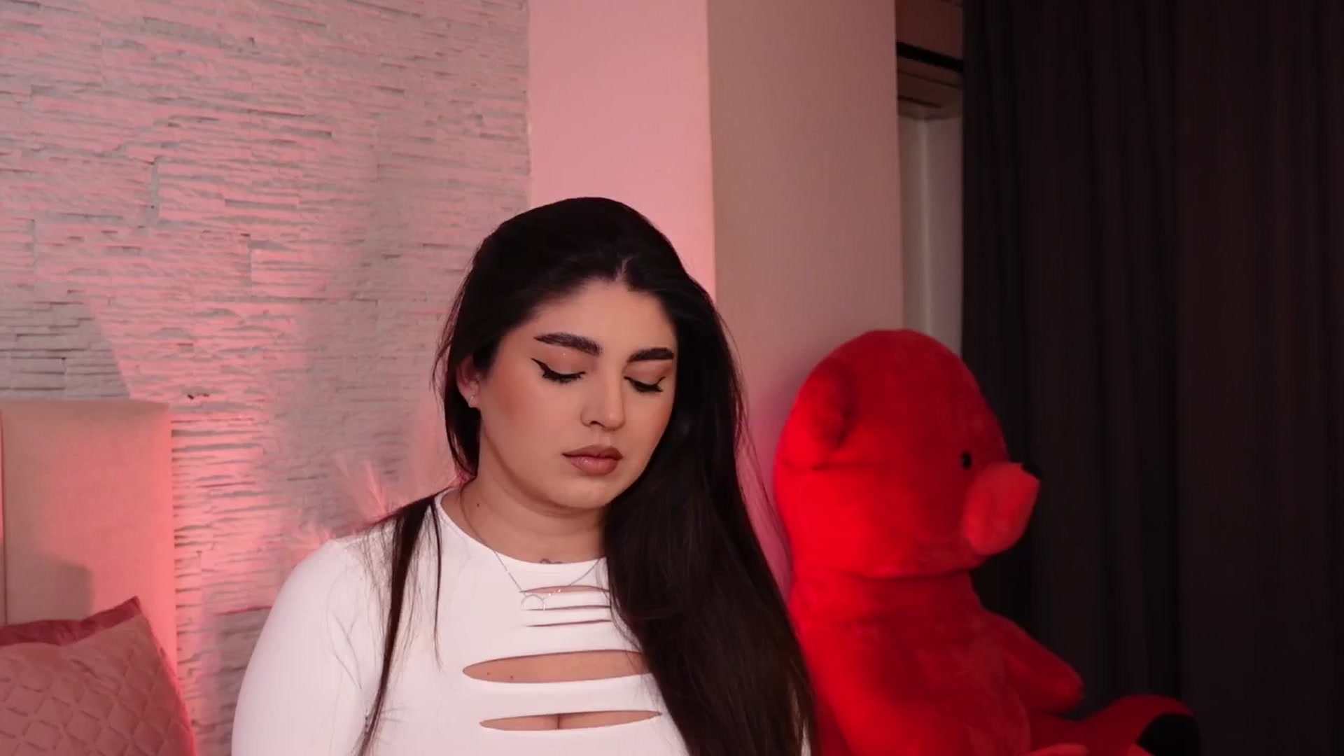 Gallery image thumbnail from RachelS's myfreecams stream on, 02/22/2025, 07:33 image 17 of 20