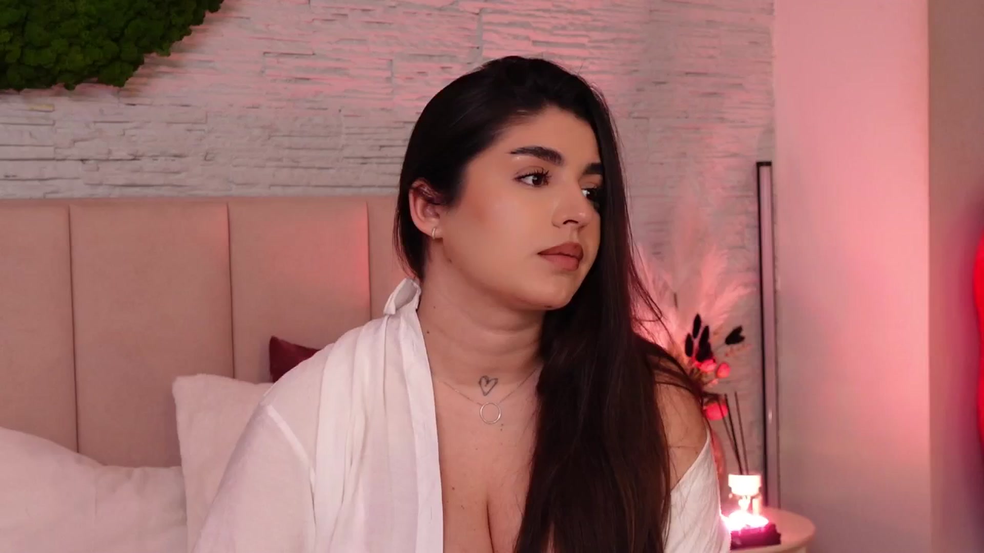 Gallery image thumbnail from RachelS's myfreecams stream on, 02/23/2025, 13:53 image 17 of 20
