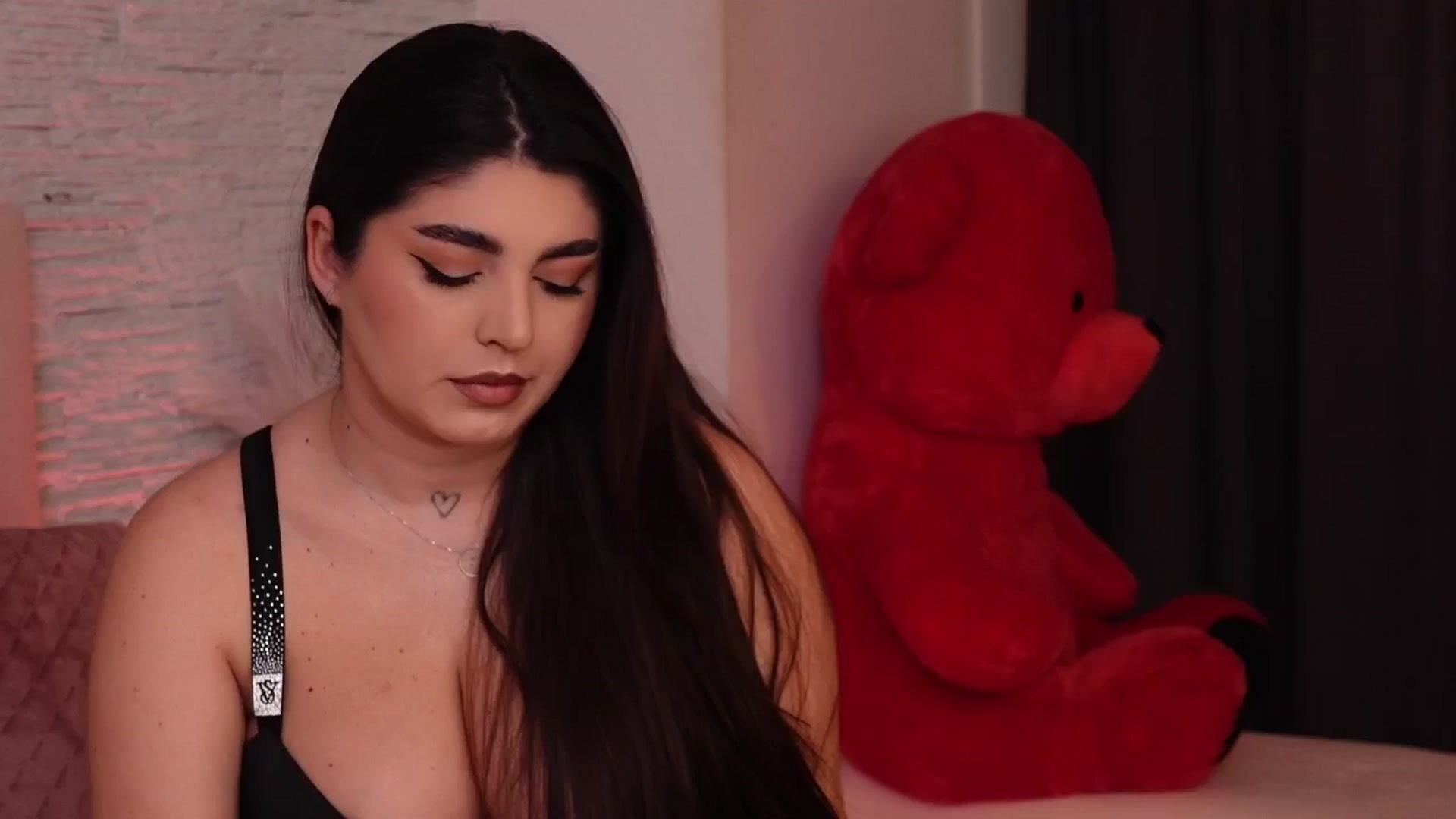 Gallery image thumbnail from RachelS's myfreecams stream on, 02/24/2025, 07:39 image 19 of 20