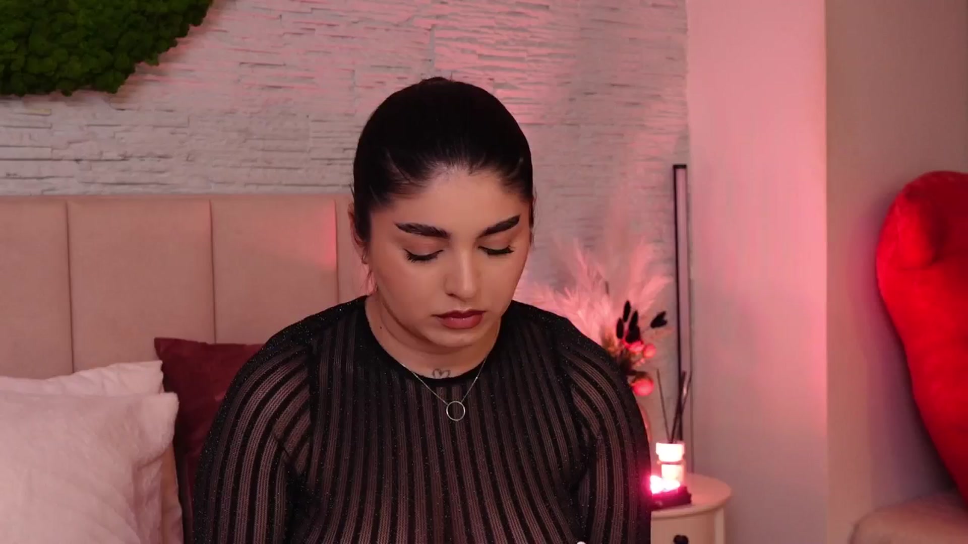 Gallery image thumbnail from RachelS's myfreecams stream on, 02/25/2025, 11:52 image 12 of 20