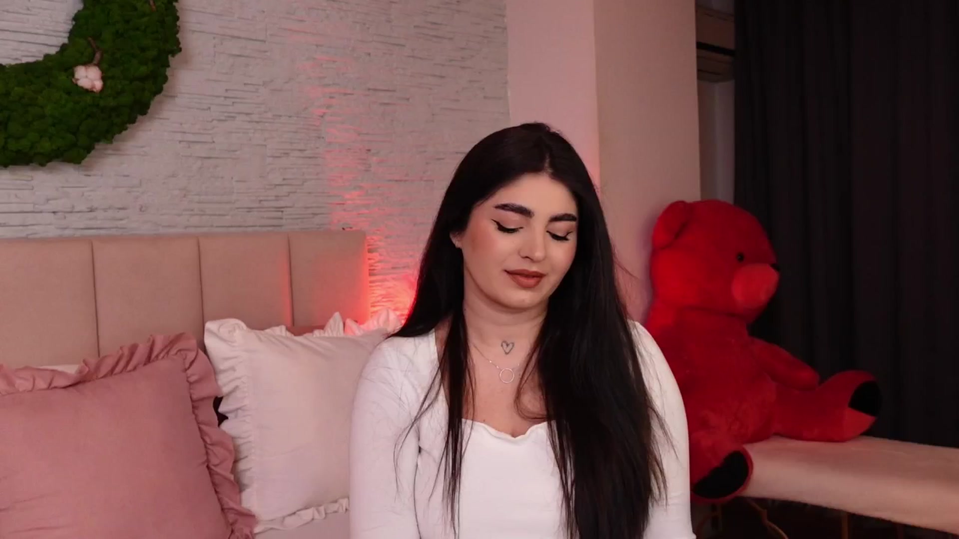 Gallery image thumbnail from RachelS's myfreecams stream on, 02/28/2025, 06:19 image 9 of 20