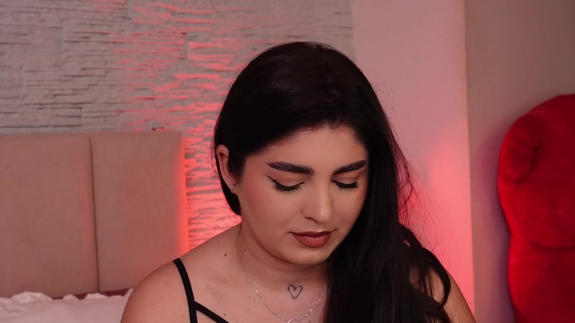 Gallery image thumbnail from RachelS's myfreecams stream on, 03/01/2025, 07:18 image 9 of 20