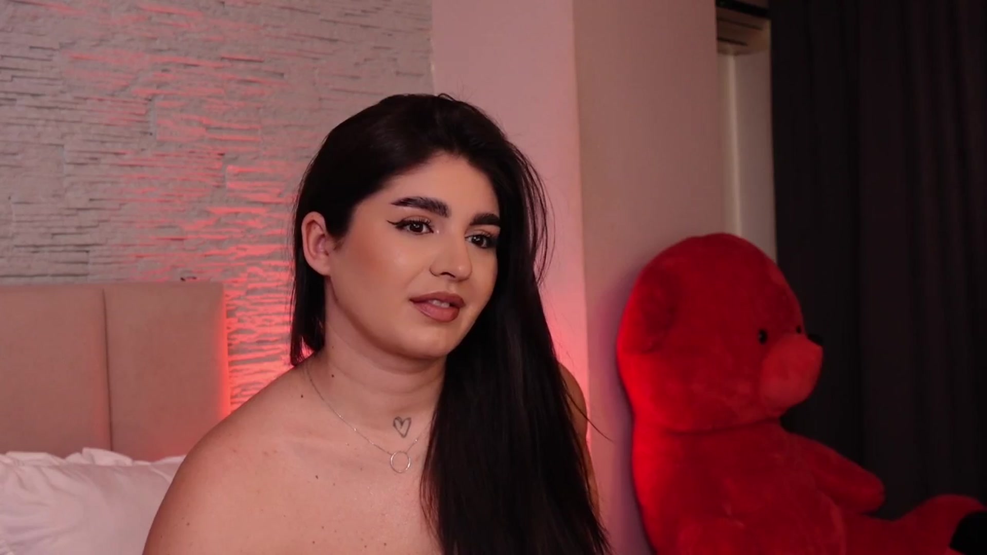 Gallery image thumbnail from RachelS's myfreecams stream on, 03/03/2025, 08:12 image 7 of 20