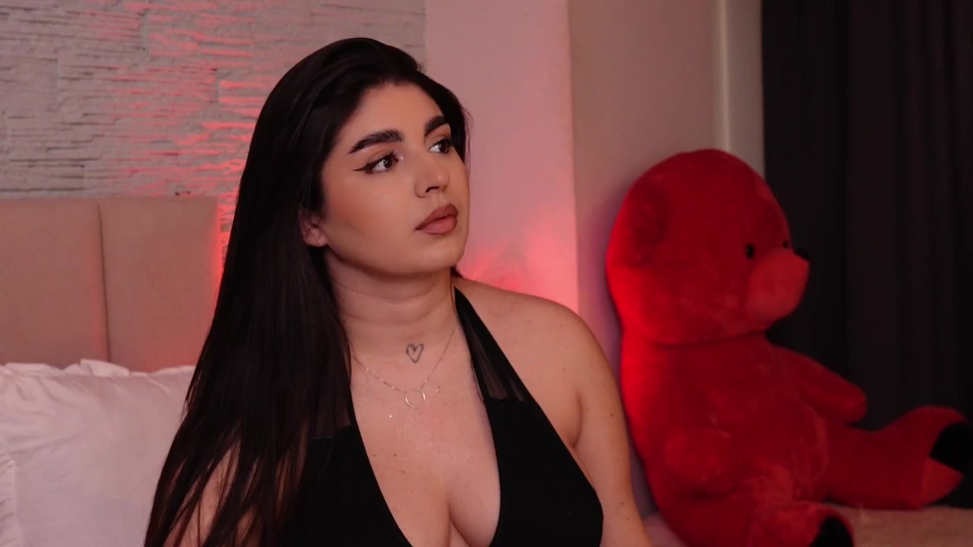 Gallery image thumbnail from RachelS's myfreecams stream on, 03/03/2025, 08:12 image 14 of 20