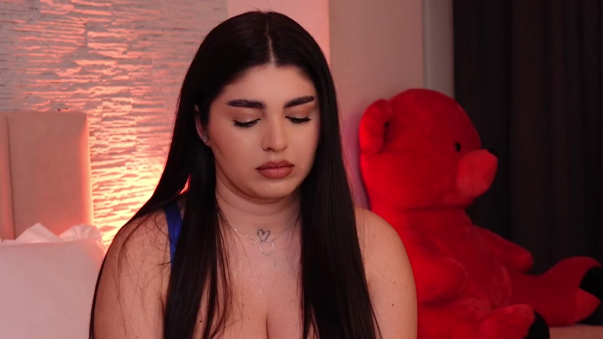 Gallery image thumbnail from RachelS's myfreecams stream on, 03/05/2025, 12:42 image 10 of 20