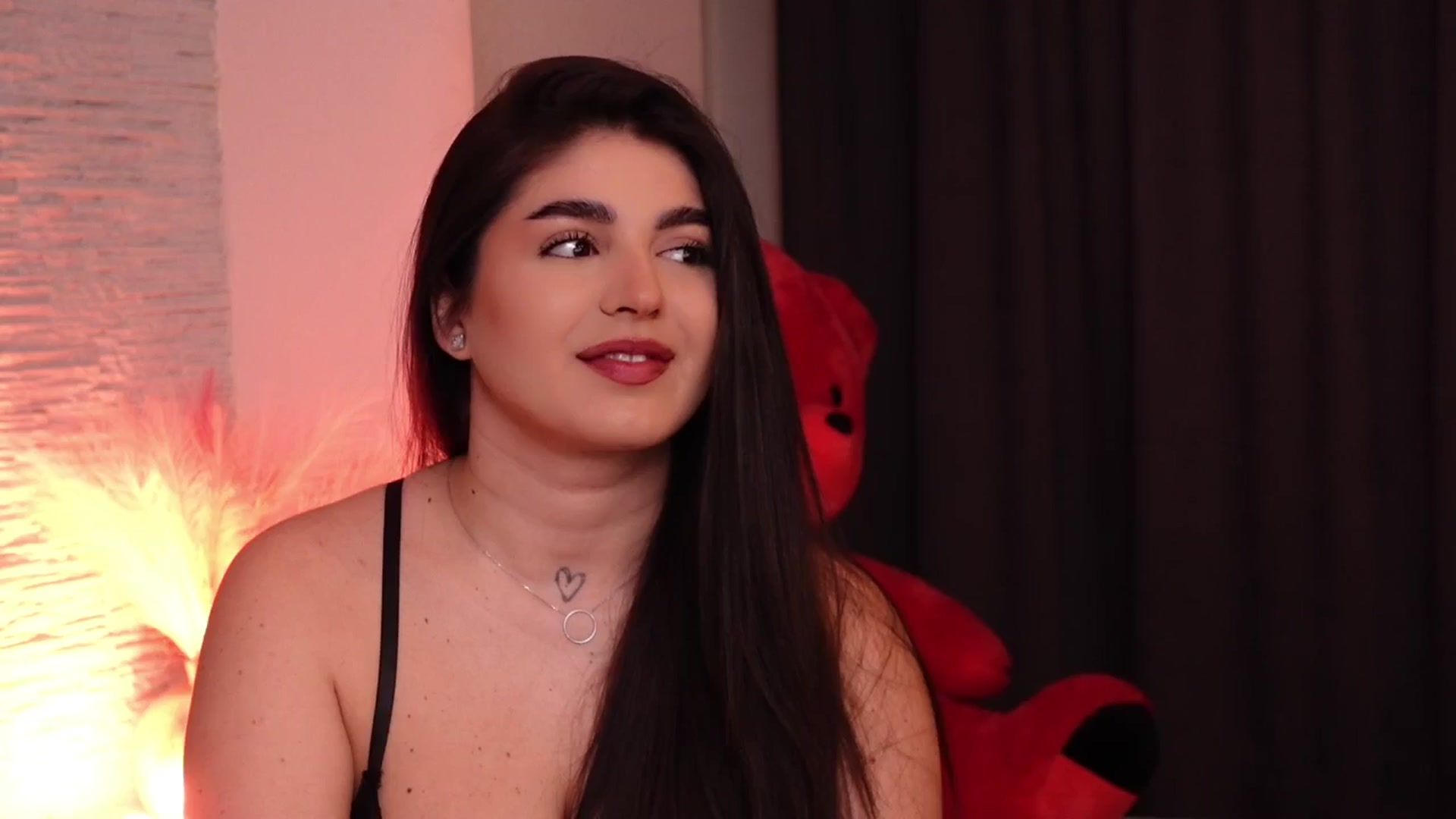 Gallery image thumbnail from RachelS's myfreecams stream on, 03/06/2025, 06:09 image 14 of 20
