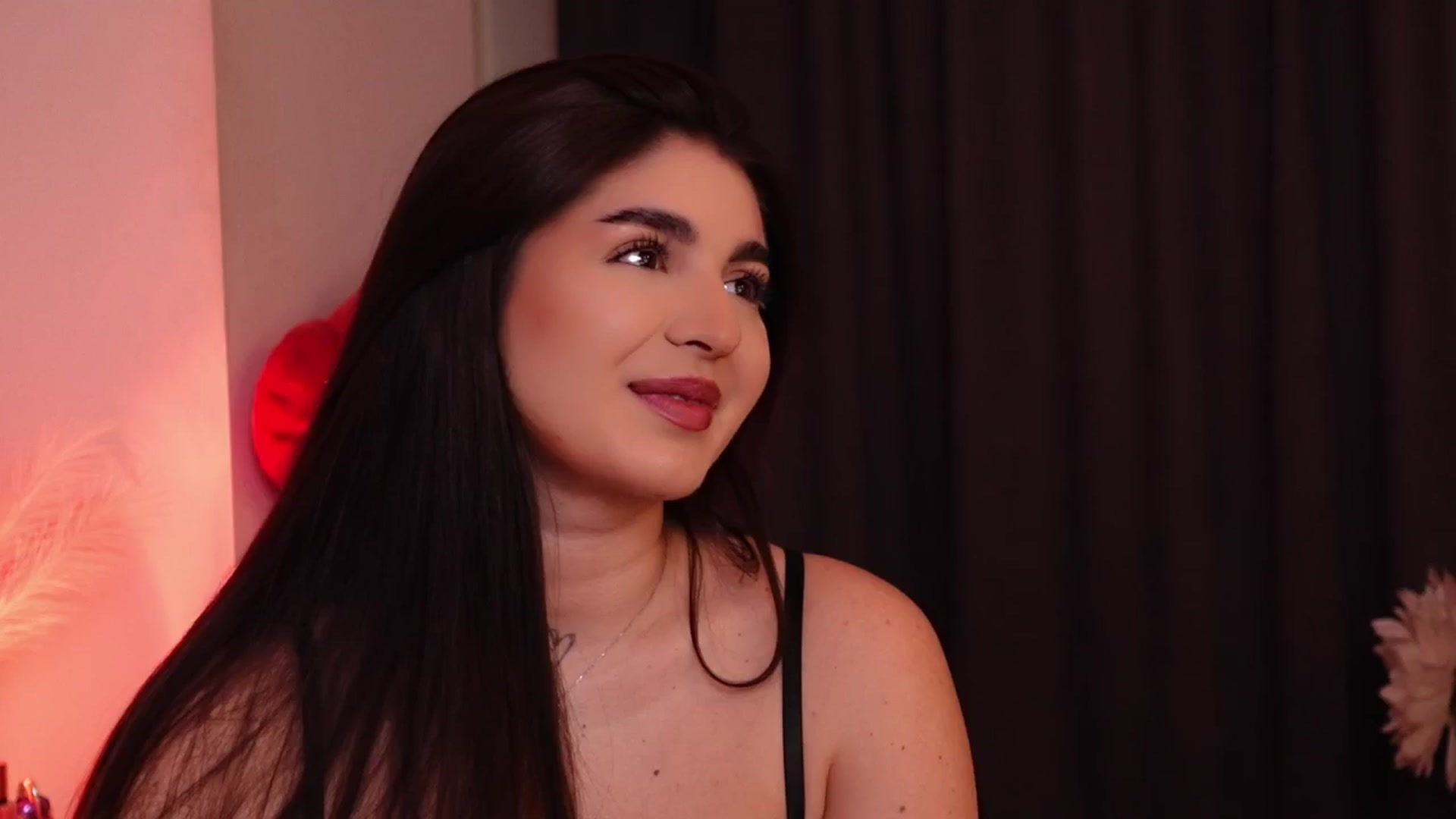 Gallery image thumbnail from RachelS's myfreecams stream on, 03/06/2025, 06:09 image 20 of 20