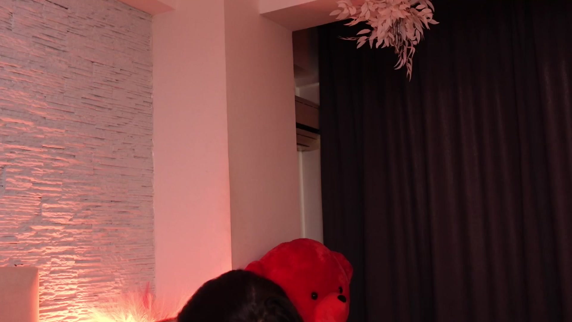 Gallery image thumbnail from RachelS's myfreecams stream on, 03/06/2025, 10:03 image 14 of 20