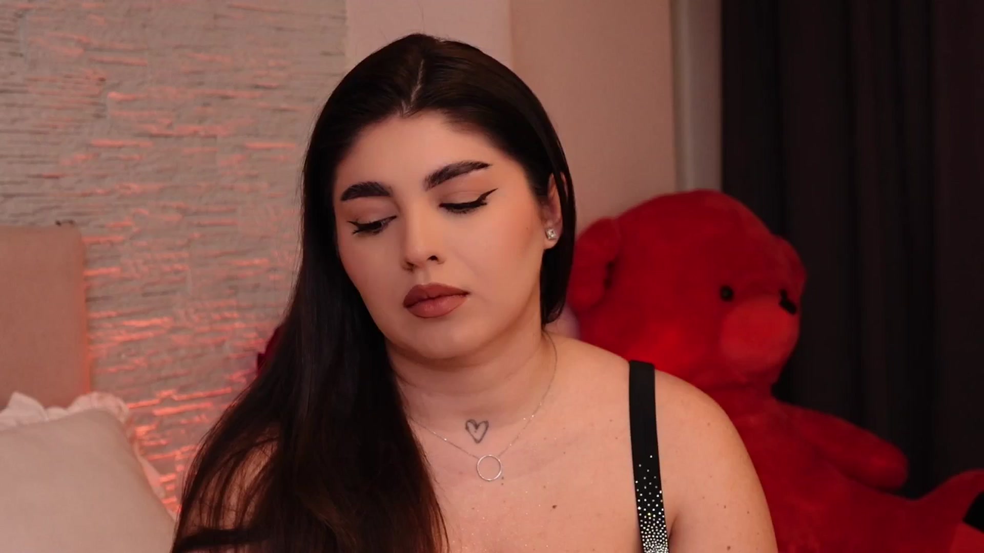 Gallery image thumbnail from RachelS's myfreecams stream on, 03/11/2025, 06:44 image 18 of 20