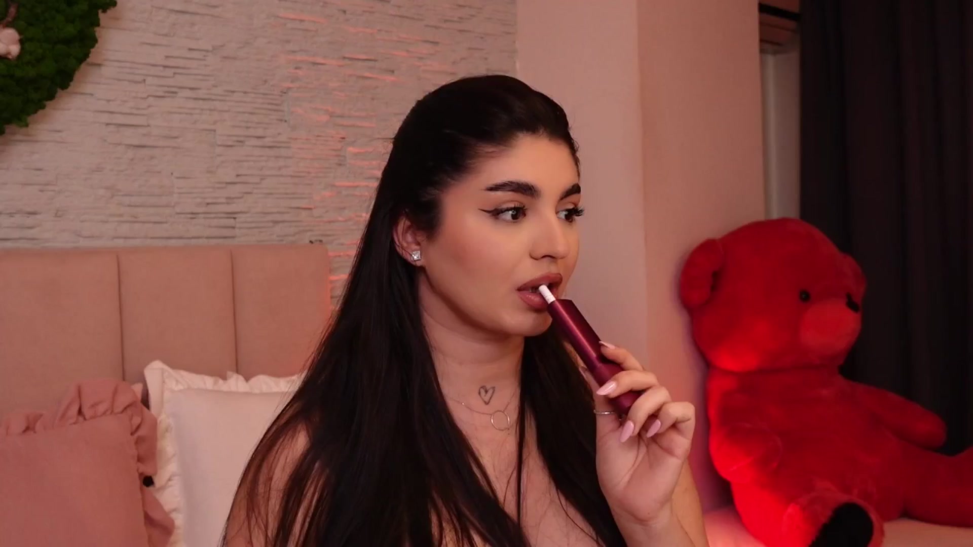 Gallery image thumbnail from RachelS's myfreecams stream on, 03/11/2025, 13:03 image 20 of 20