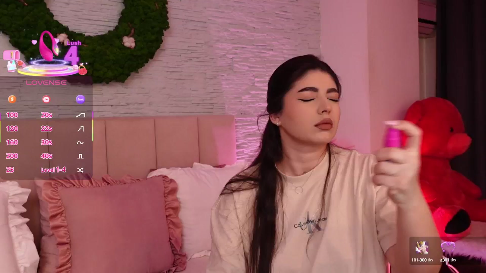 Gallery image thumbnail from RachelS's myfreecams stream on, 03/19/2025, 05:49 image 14 of 20