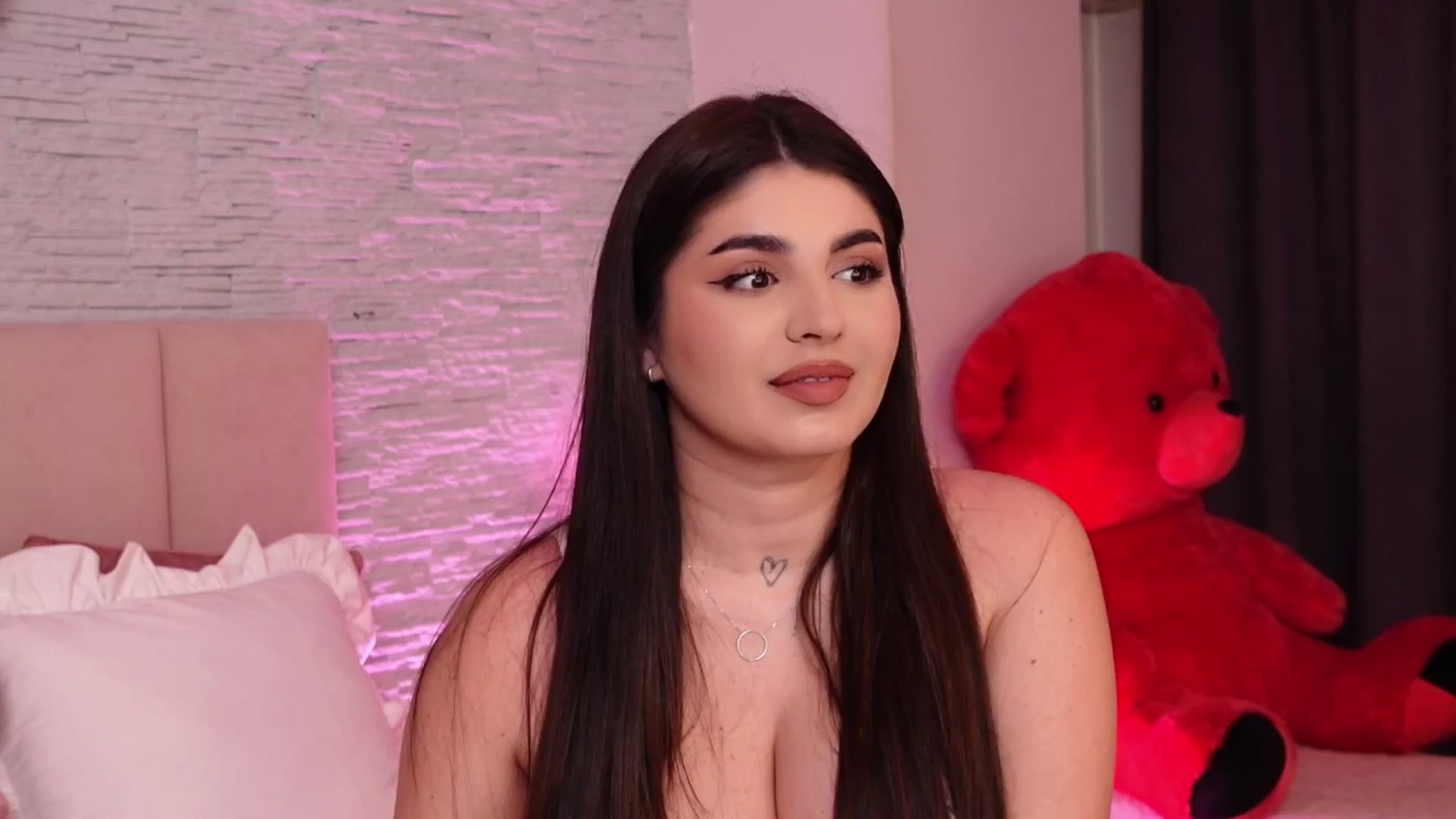Gallery image thumbnail from RachelS's myfreecams stream on, 03/27/2025, 11:06 image 2 of 20