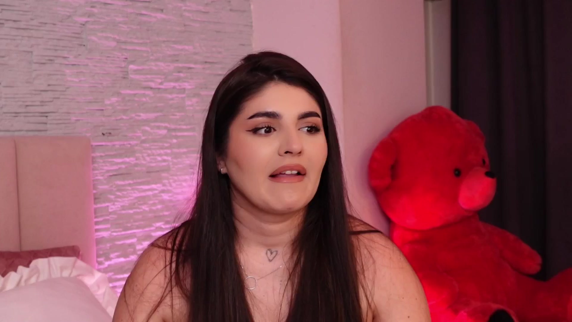 Gallery image thumbnail from RachelS's myfreecams stream on, 03/27/2025, 11:46 image 20 of 20