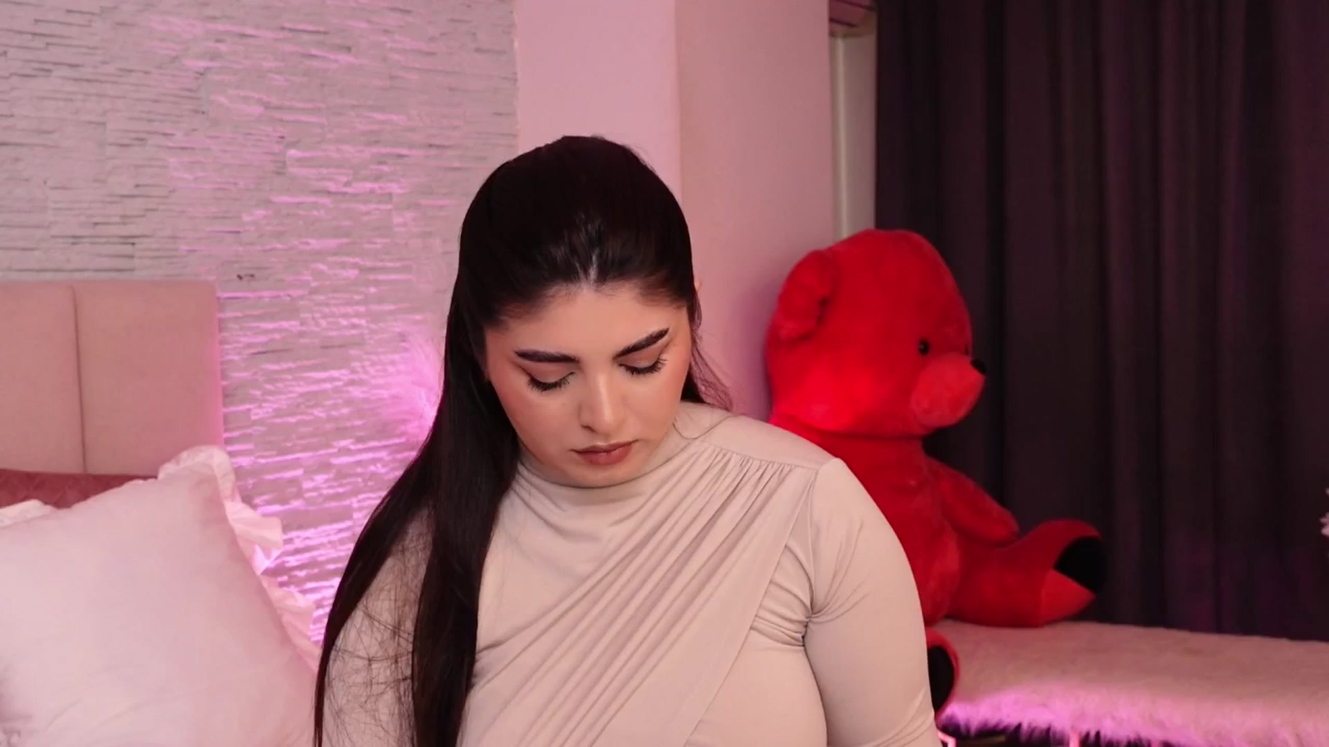 Gallery image thumbnail from RachelS's myfreecams stream on, 03/28/2025, 10:43 image 20 of 20
