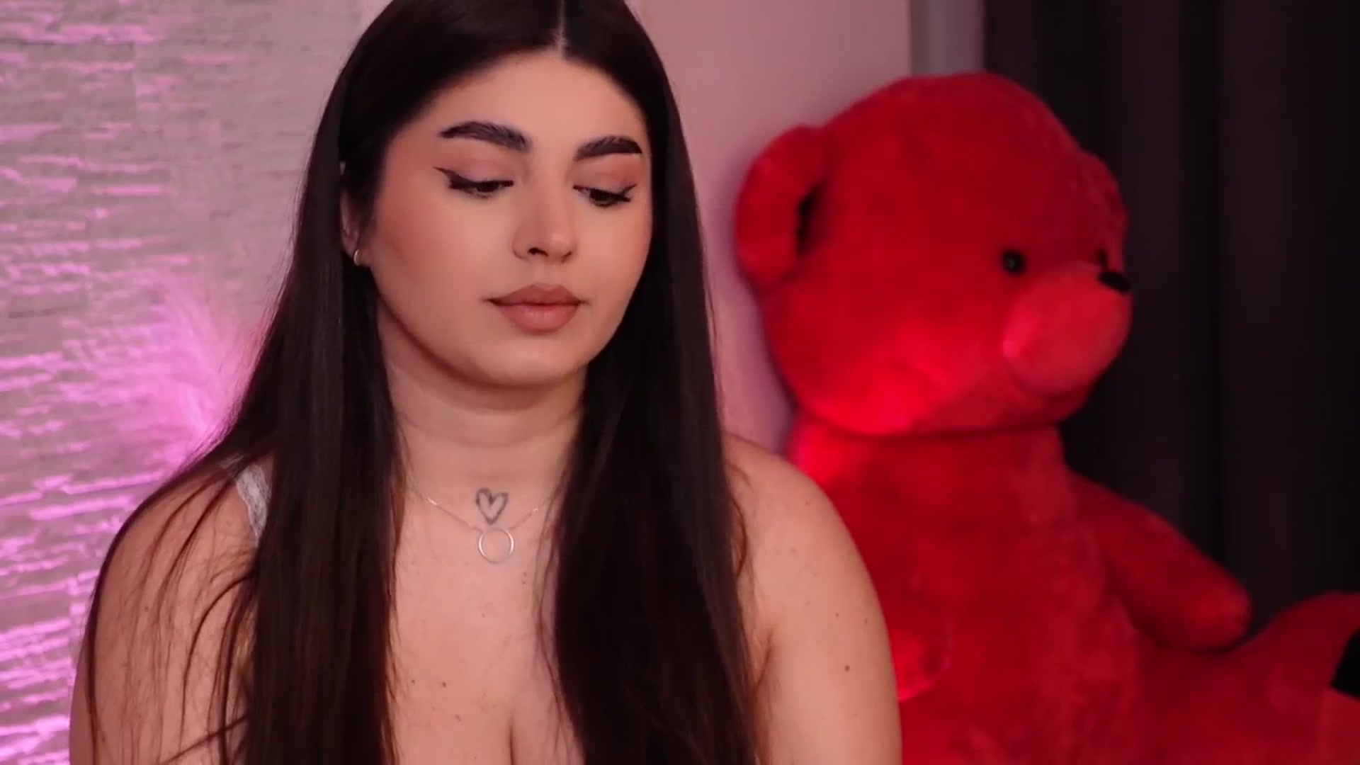 Gallery image thumbnail from RachelS's myfreecams stream on, 03/29/2025, 06:25 image 19 of 20