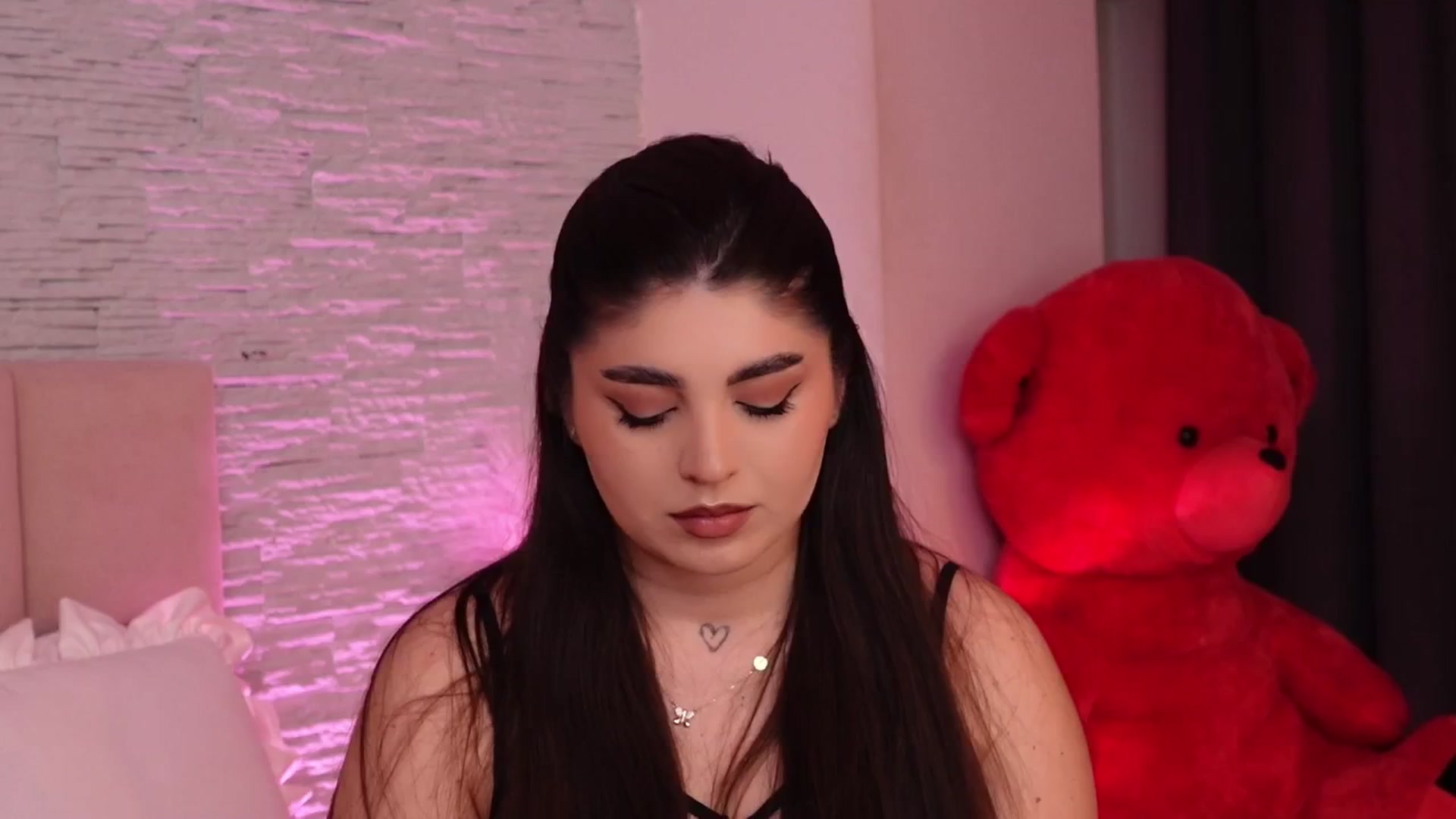 Gallery image thumbnail from RachelS's myfreecams stream on, 04/02/2025, 05:08 image 19 of 20