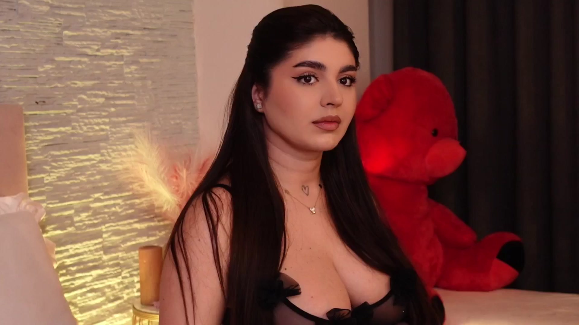 Gallery image thumbnail from RachelS's myfreecams stream on, 04/05/2025, 05:26 image 12 of 20
