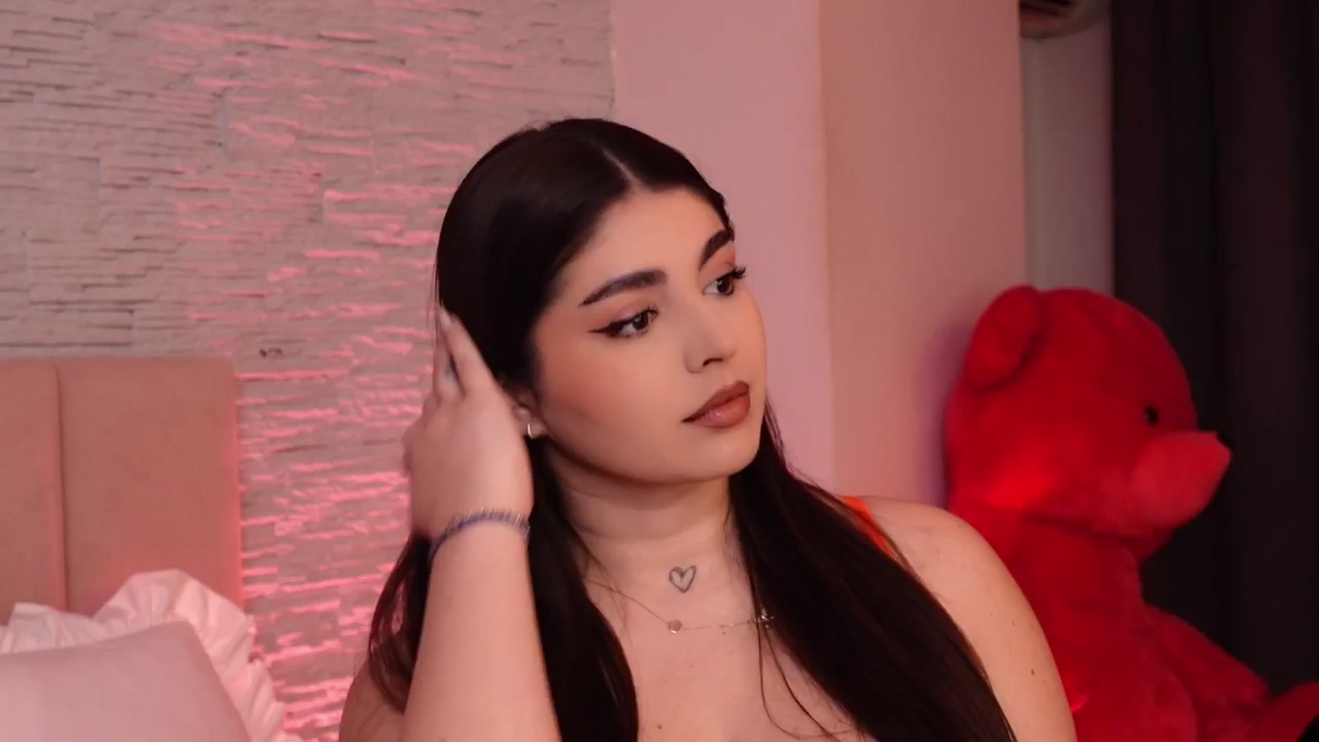 Gallery image thumbnail from RachelS's myfreecams stream on, 04/07/2025, 05:17 image 2 of 20