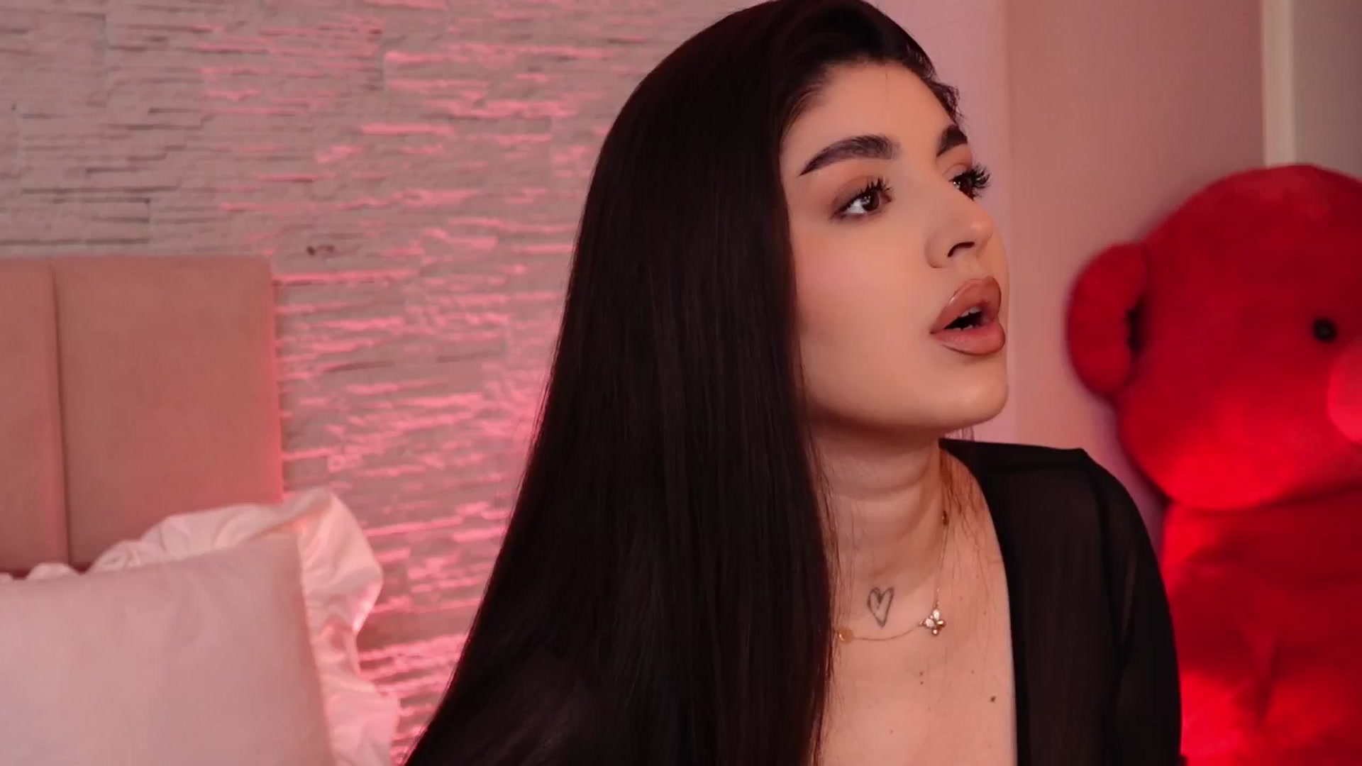 Gallery image thumbnail from RachelS's myfreecams stream on, 04/08/2025, 06:39 image 19 of 20