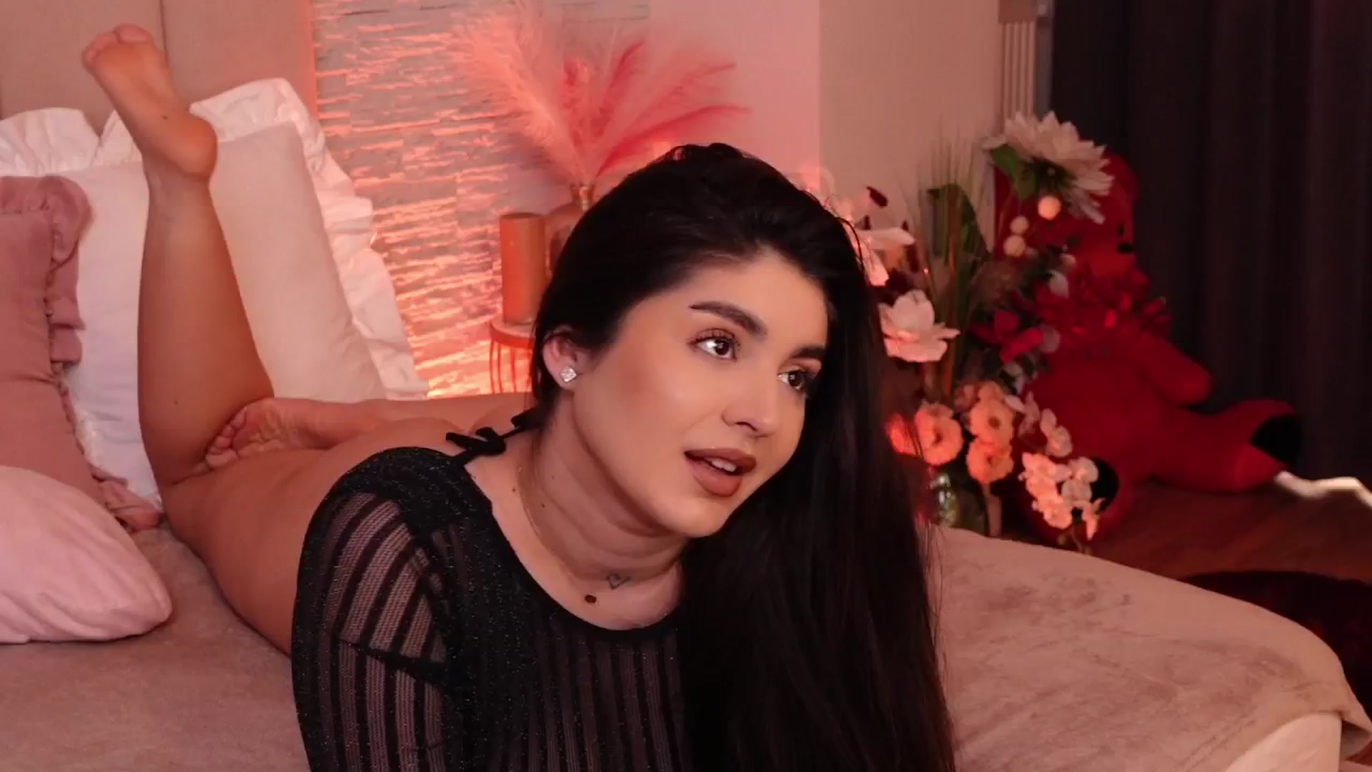 Gallery image thumbnail from RachelS's myfreecams stream on, 04/28/2025, 10:37 image 11 of 20