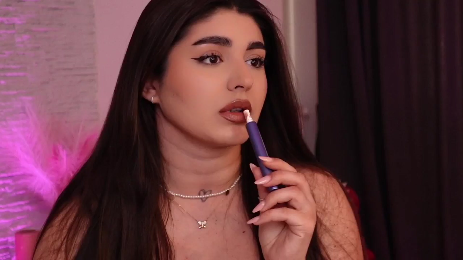 Gallery image thumbnail from RachelS's myfreecams stream on, 05/07/2025, 10:01 image 20 of 20