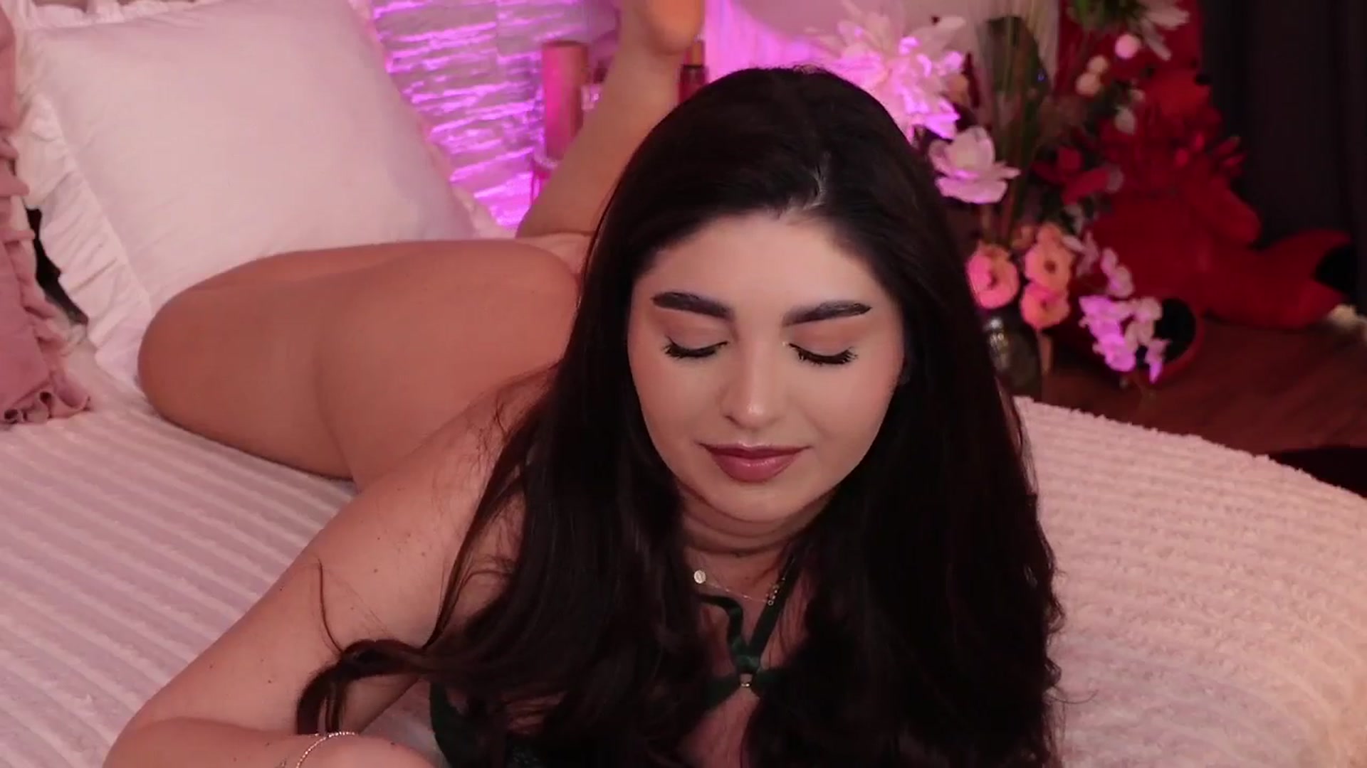 Gallery image thumbnail from RachelS's myfreecams stream on, 05/21/2025, 10:08 image 14 of 20