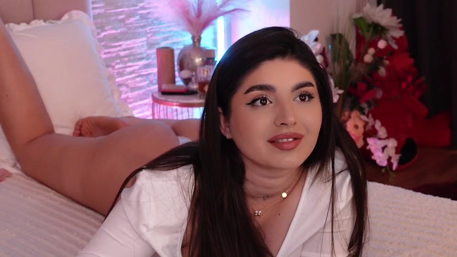 Gallery image thumbnail from RachelS's myfreecams stream on, 05/27/2025, 09:48 image 13 of 20
