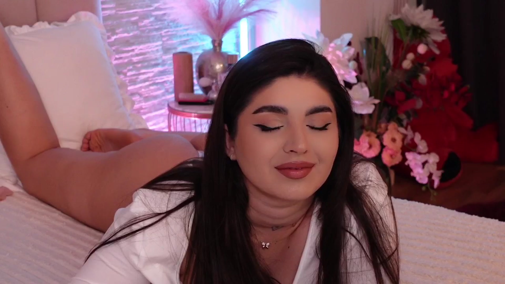 Gallery image thumbnail from RachelS's myfreecams stream on, 05/27/2025, 09:48 image 15 of 20